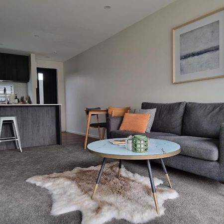 Addington Townhouse With Carpark 8Mins Walk To Hagley Park South Villa ไครสต์เชิร์ช ภายนอก รูปภาพ